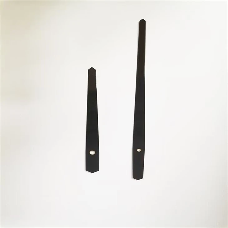 Diamond-shaped Black Aluminum Pointers, Minimalist Industrial Style